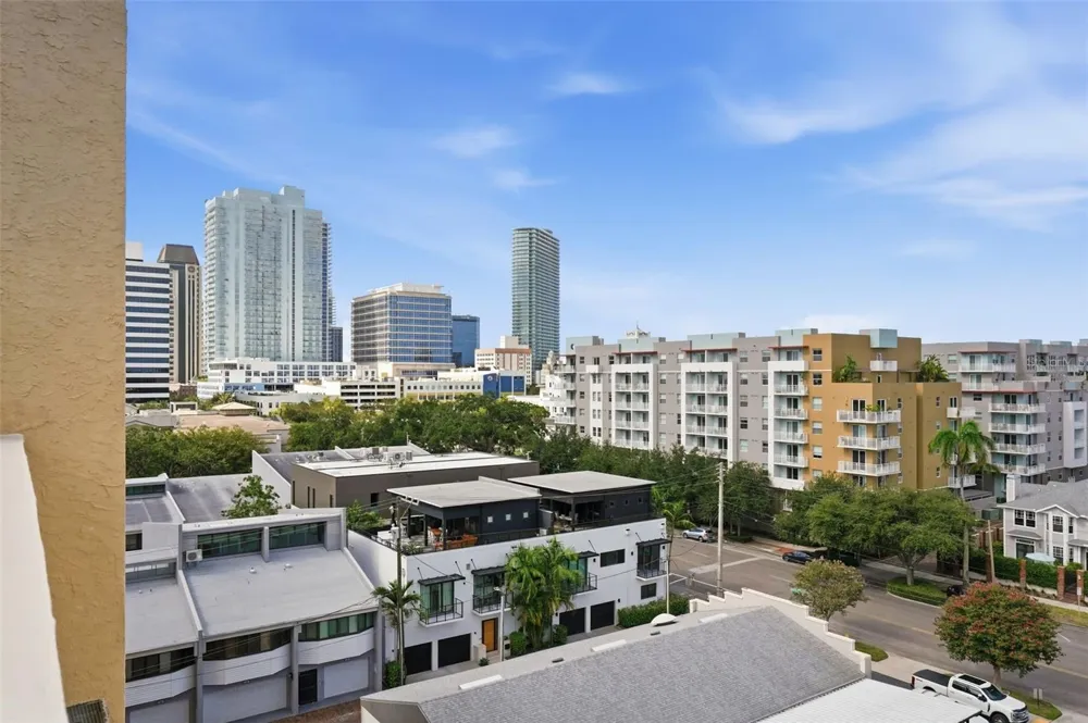 130 4TH AVENUE #504 St Petersburg, FL 33701