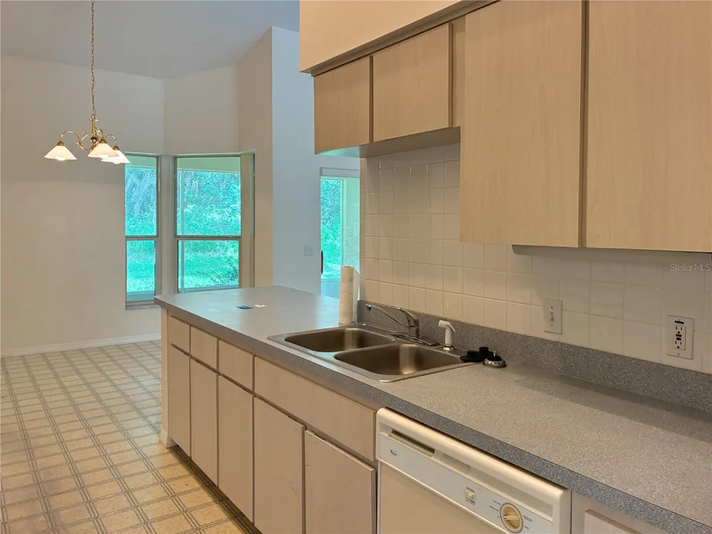 8823 SW 196TH AVENUE ROAD Dunnellon, FL 34432