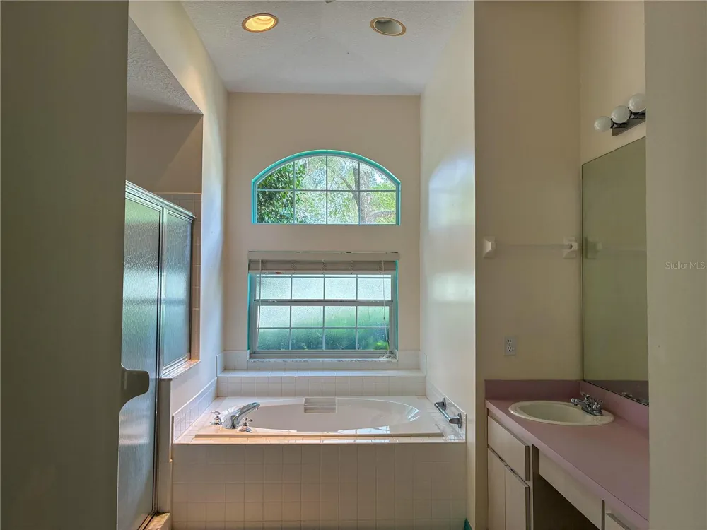 8823 SW 196TH AVENUE ROAD Dunnellon, FL 34432