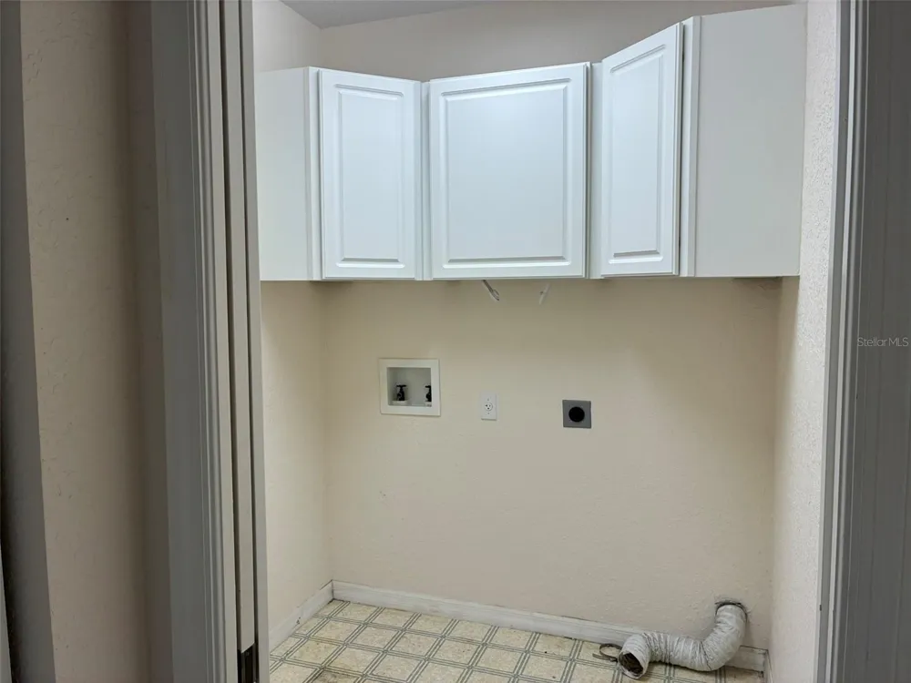 8823 SW 196TH AVENUE ROAD Dunnellon, FL 34432