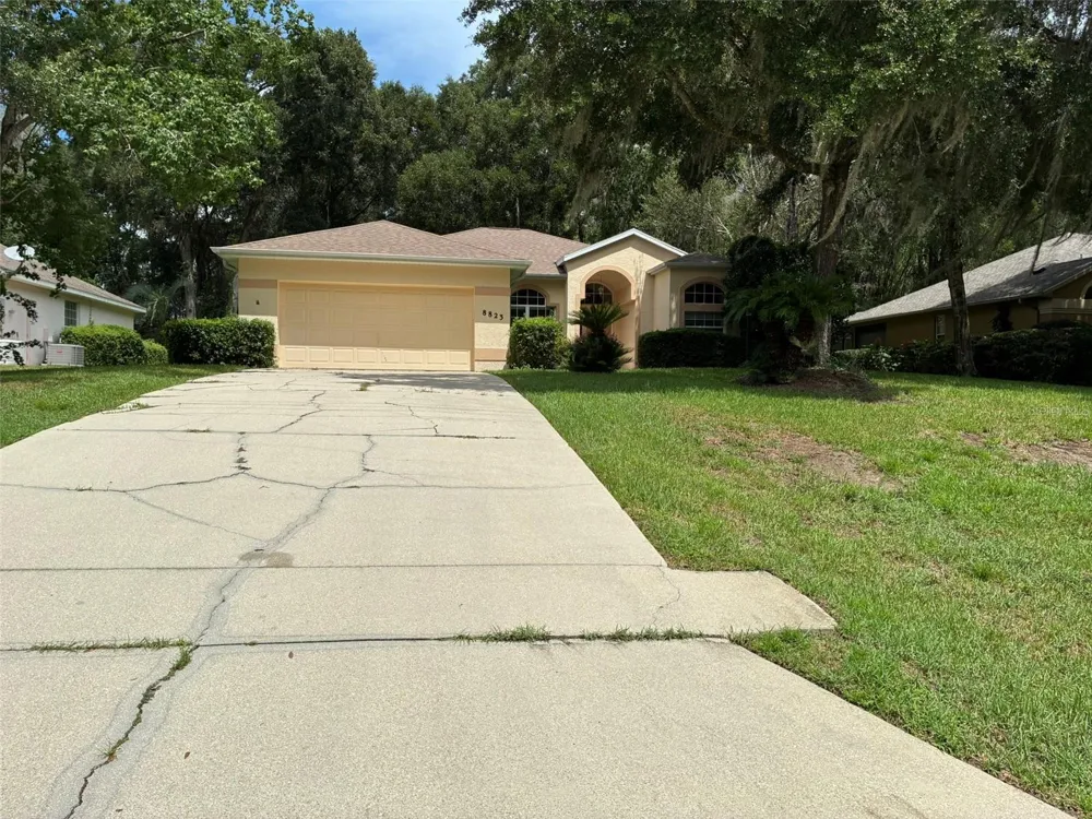 8823 SW 196TH AVENUE ROAD Dunnellon, FL 34432