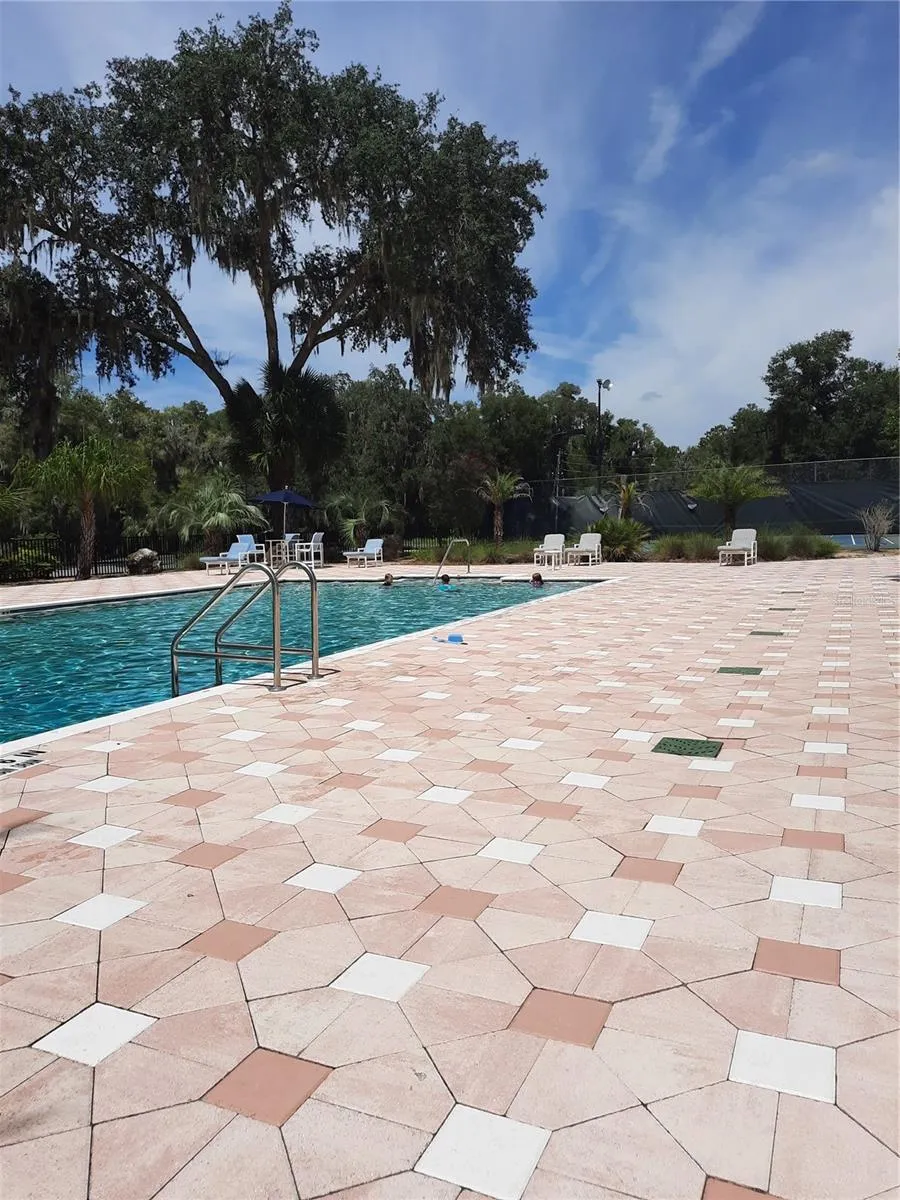 8823 SW 196TH AVENUE ROAD Dunnellon, FL 34432