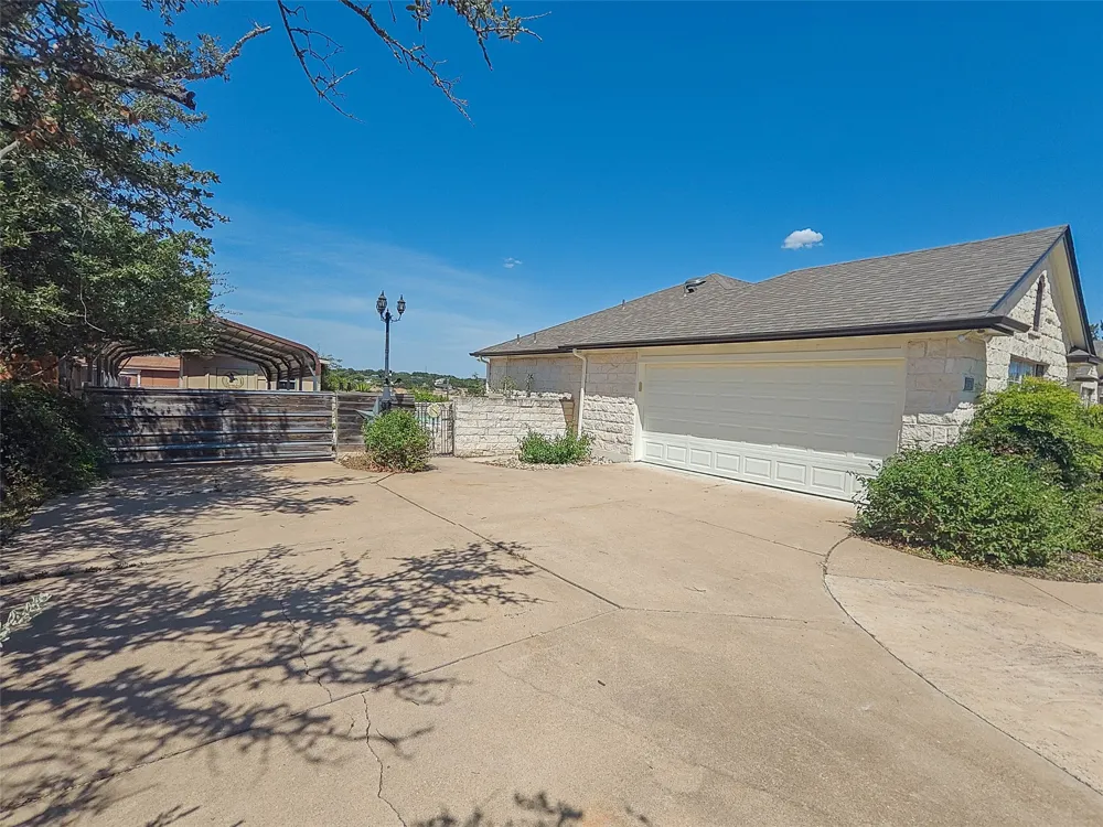 20710 High Drive Lago Vista, TX 78645