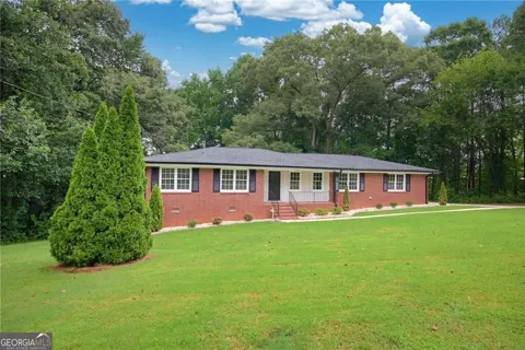1502 Kings RD