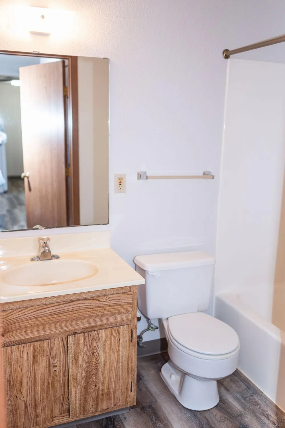 321 W Bert Street #35 Lake Crystal, MN 56055