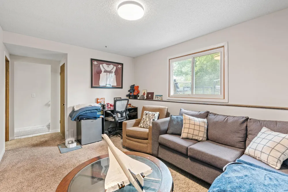2728 111th Avenue NW Coon Rapids, MN 55433