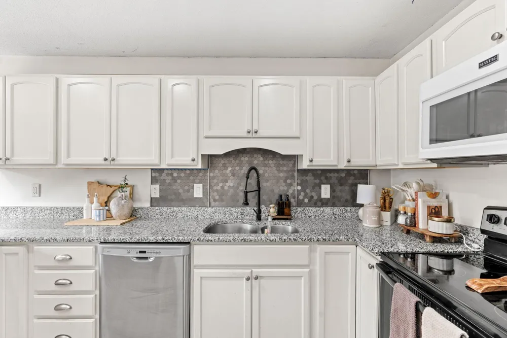 2728 111th Avenue NW Coon Rapids, MN 55433