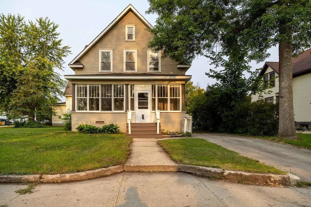603 Horace Avenue Thief River Falls, MN 56701
