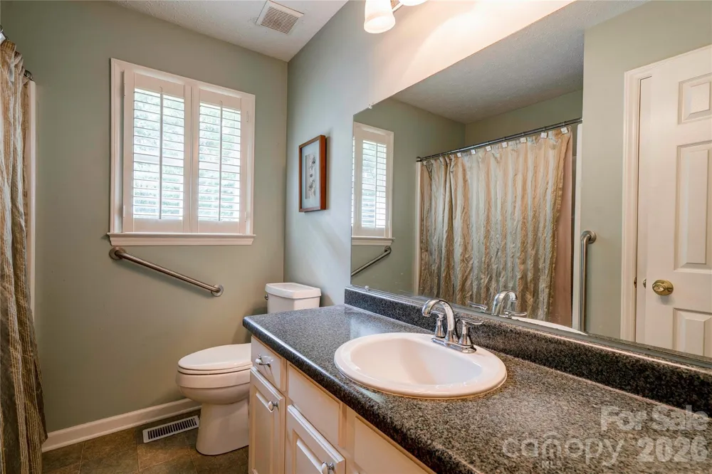 609 Blythe Street Shelby, NC 28152