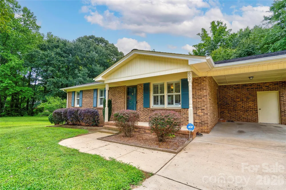 609 Blythe Street Shelby, NC 28152