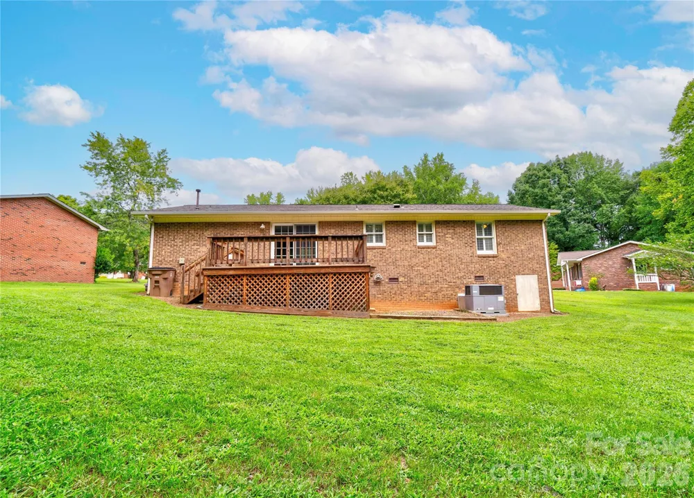 609 Blythe Street Shelby, NC 28152