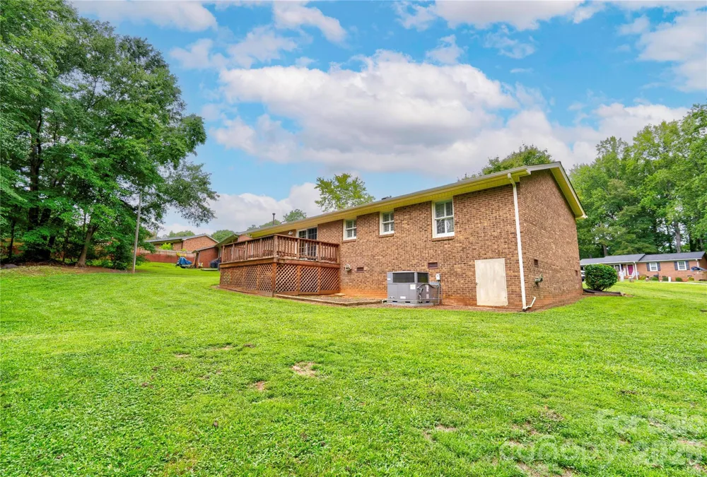 609 Blythe Street Shelby, NC 28152