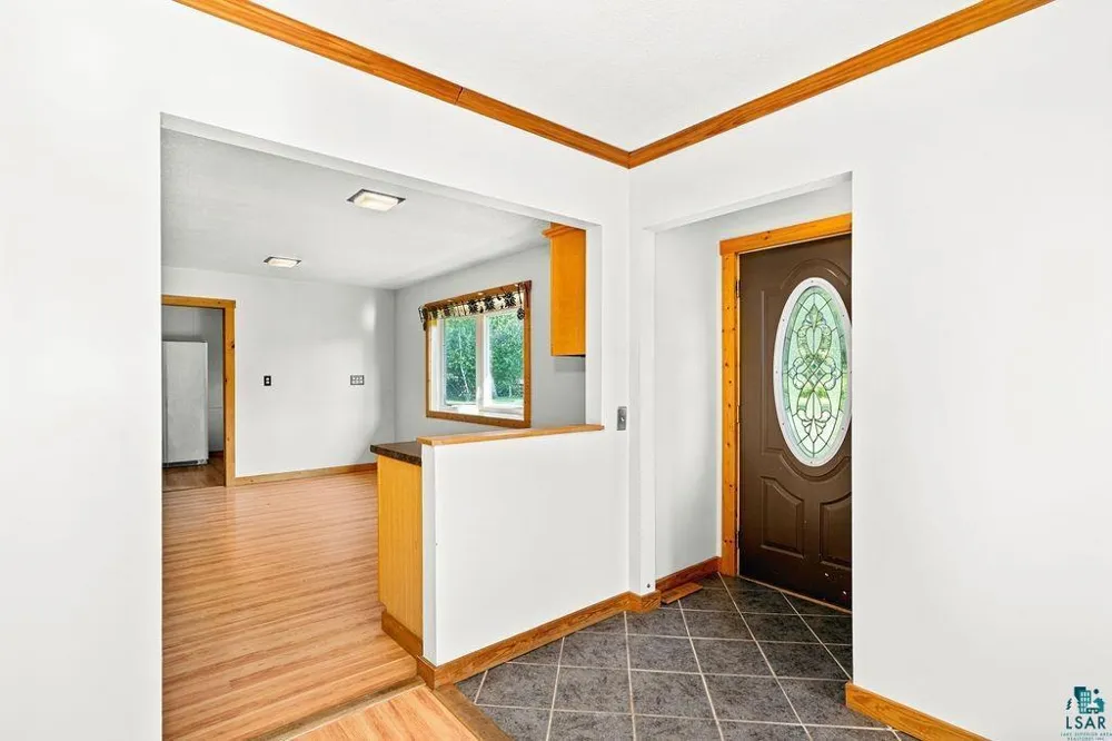 3949 E County Rd B Superior, WI 54880