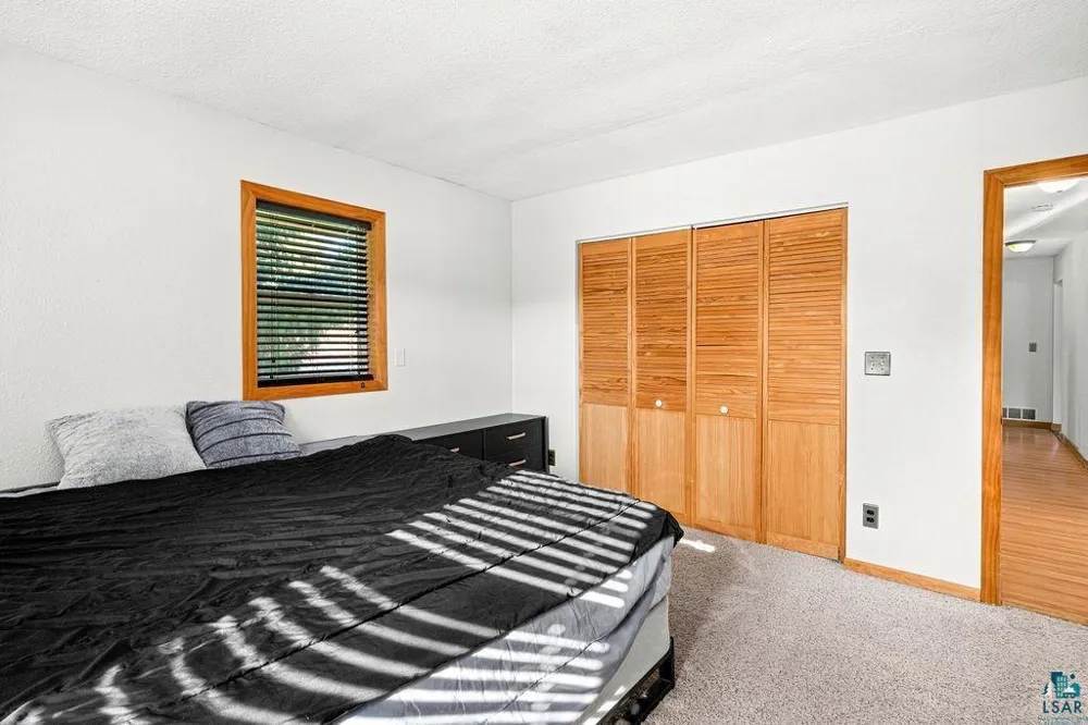 3949 E County Rd B Superior, WI 54880