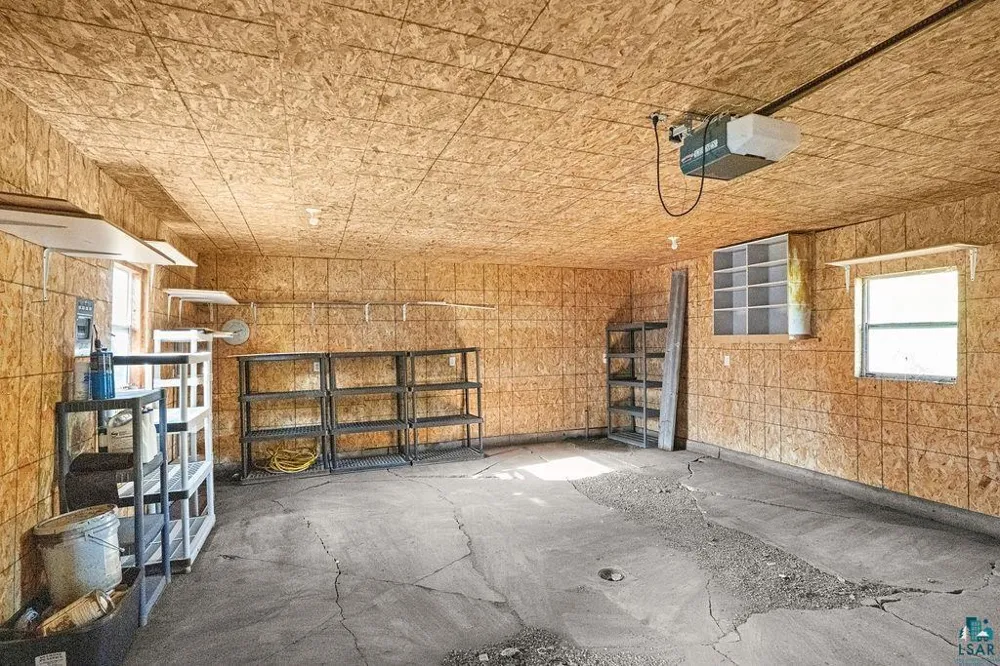 3949 E County Rd B Superior, WI 54880