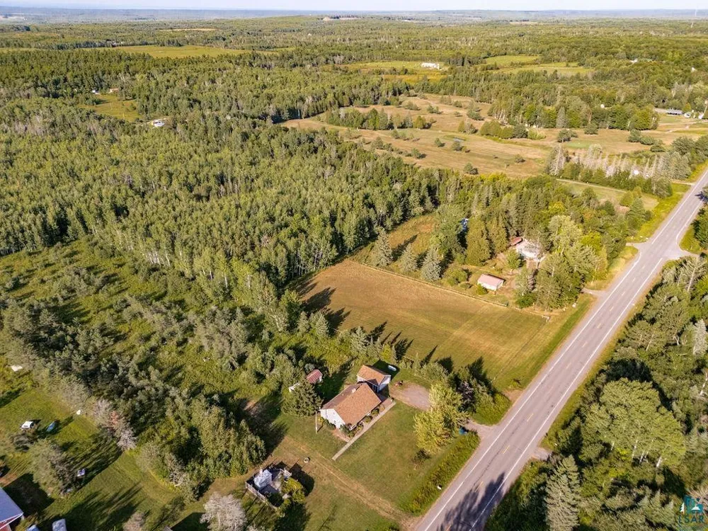 3949 E County Rd B Superior, WI 54880