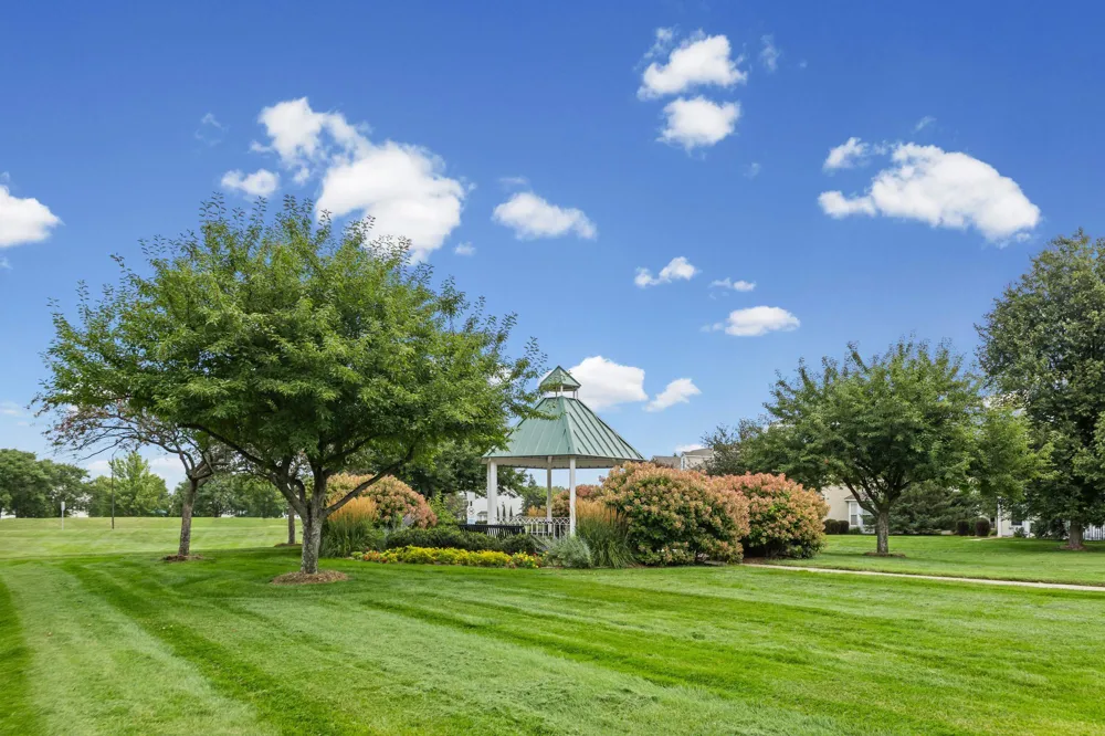 941 Newport Avenue Shakopee, MN 55379