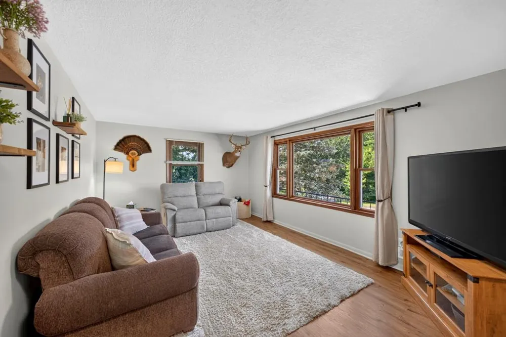 202 7th Street SW Chatfield, MN 55923
