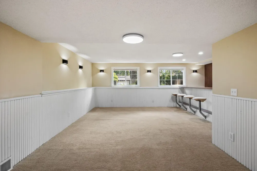 10340 Decatur Avenue S Bloomington, MN 55438