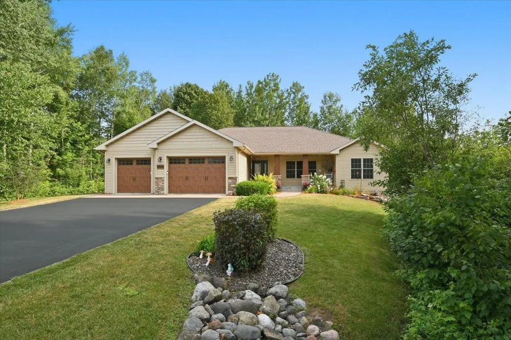 4210 Creekwood Place Hermantown, MN 55811