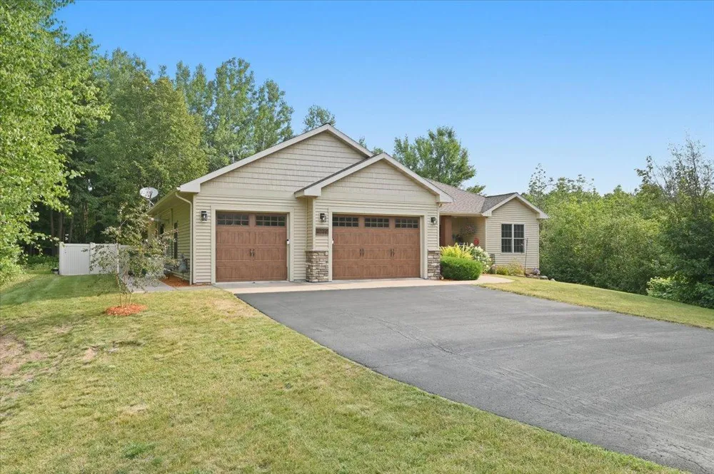 4210 Creekwood Place Hermantown, MN 55811