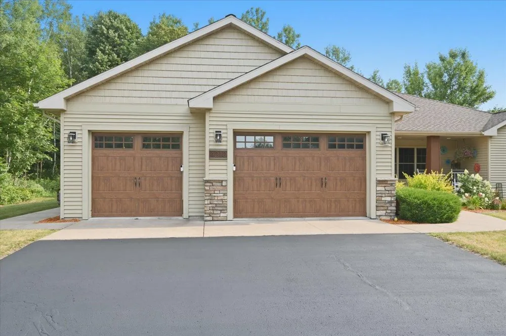 4210 Creekwood Place Hermantown, MN 55811