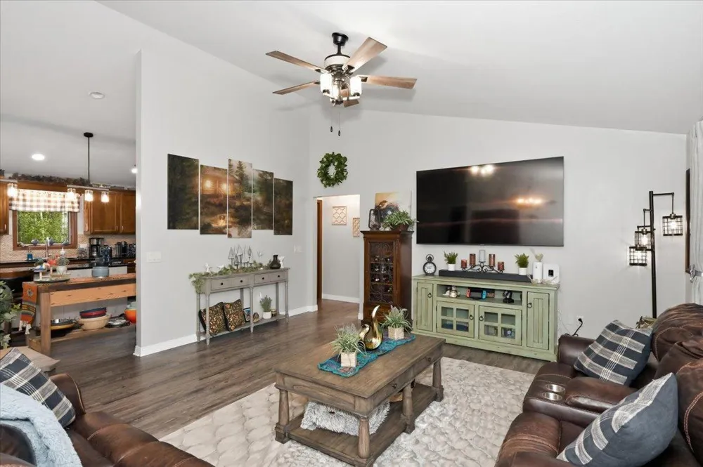 4210 Creekwood Place Hermantown, MN 55811