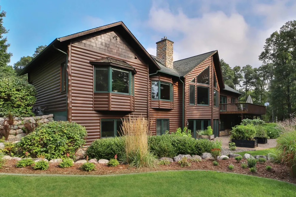 11212 Leewood Lane East Gull Lake, MN 56401