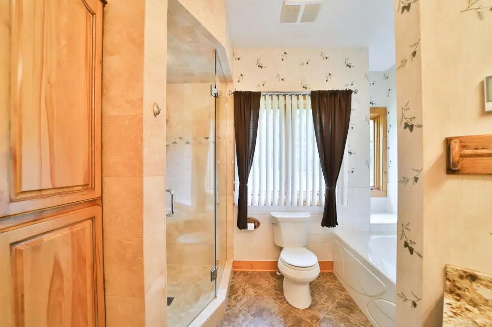 11212 Leewood Lane East Gull Lake, MN 56401