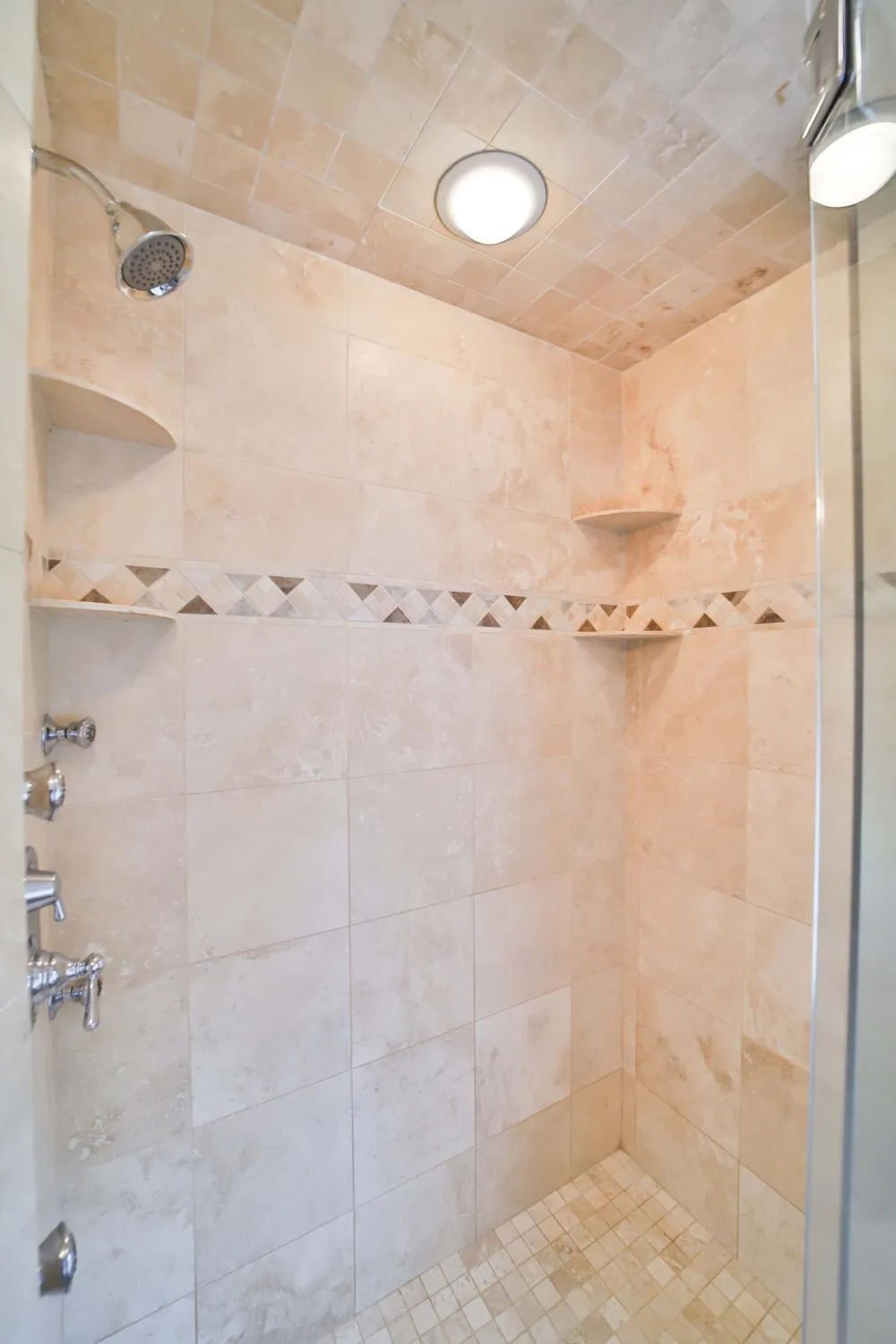 11212 Leewood Lane East Gull Lake, MN 56401