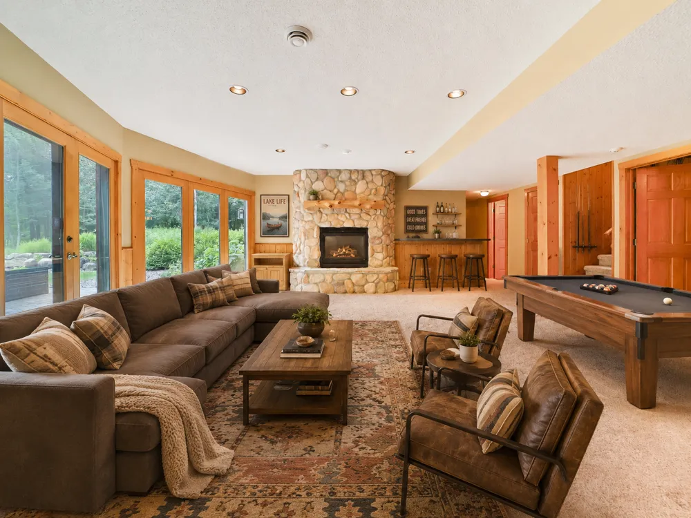 11212 Leewood Lane East Gull Lake, MN 56401