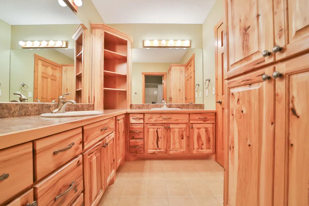 11212 Leewood Lane East Gull Lake, MN 56401
