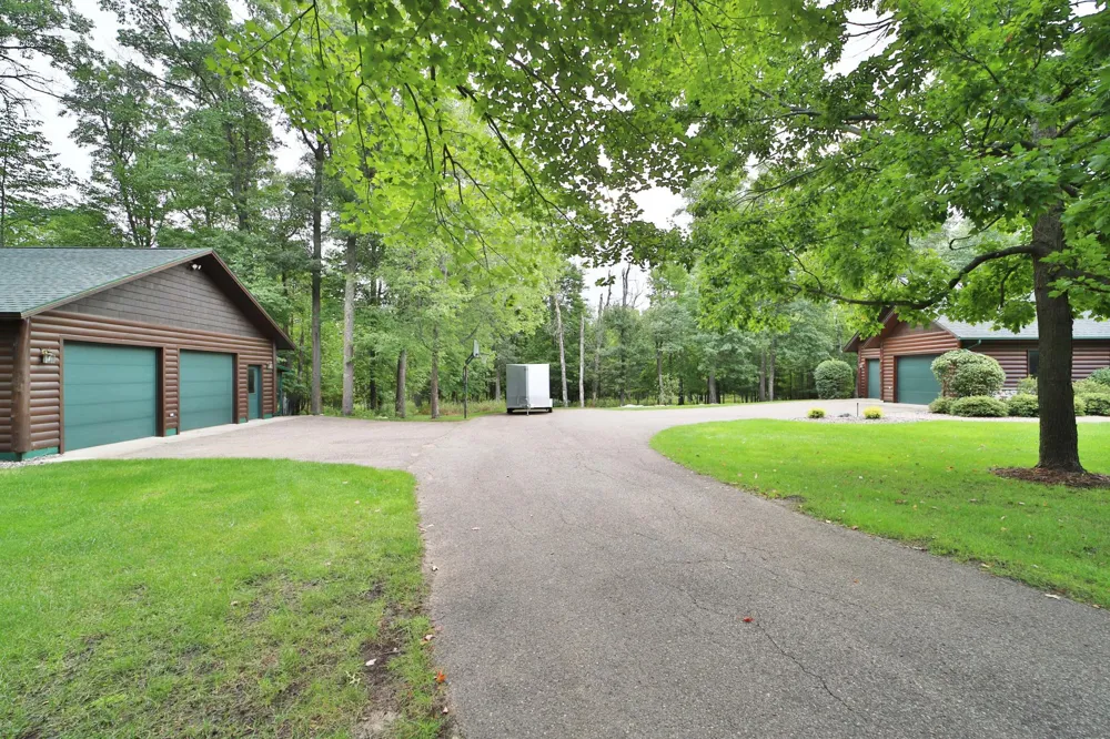 11212 Leewood Lane East Gull Lake, MN 56401
