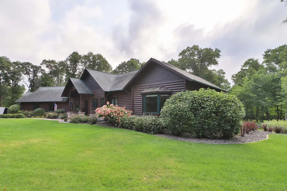 11212 Leewood Lane East Gull Lake, MN 56401