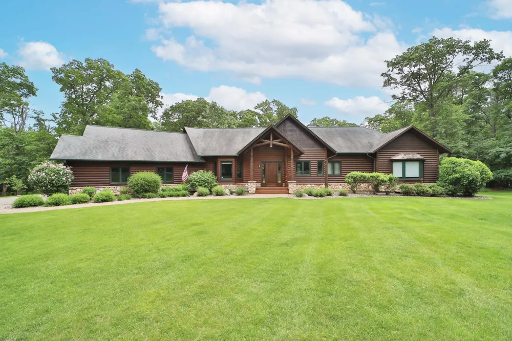 11212 Leewood Lane East Gull Lake, MN 56401