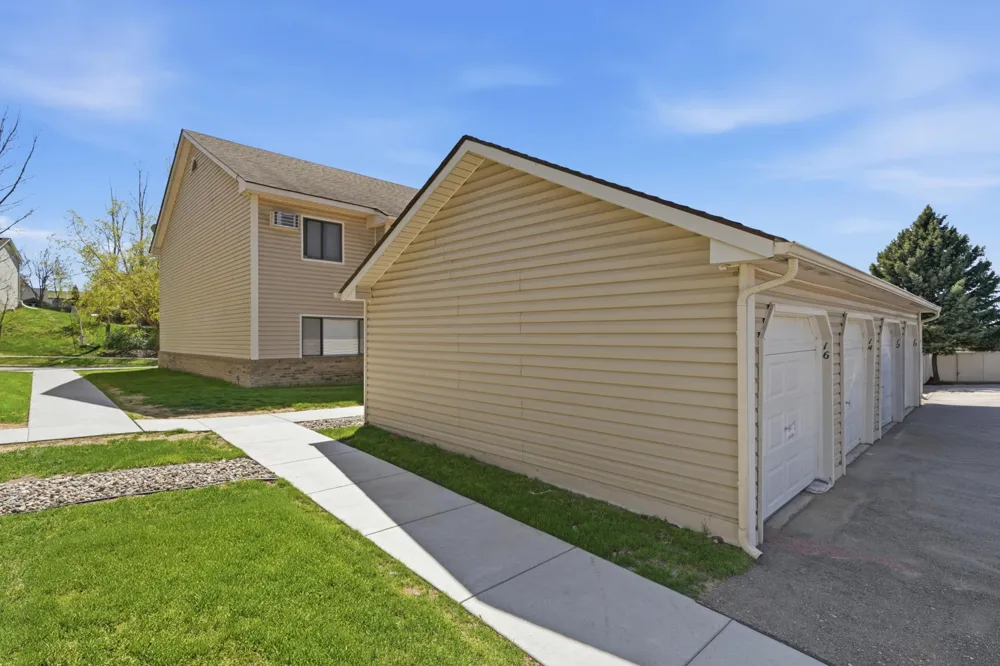 14 E 13th Street Waconia, MN 55387