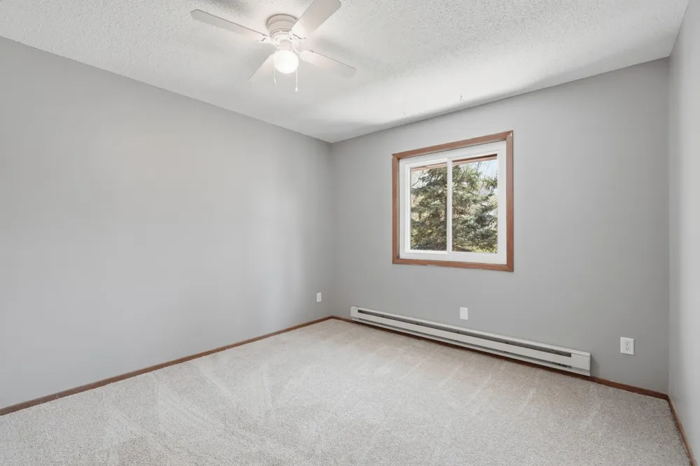 14 E 13th Street Waconia, MN 55387