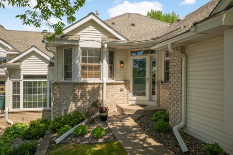 16270 Crystal Hills Drive