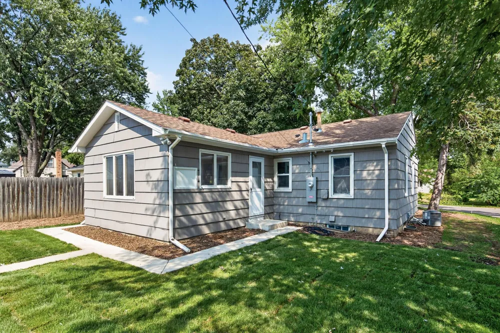 3620 Sumter Avenue S Saint Louis Park, MN 55426
