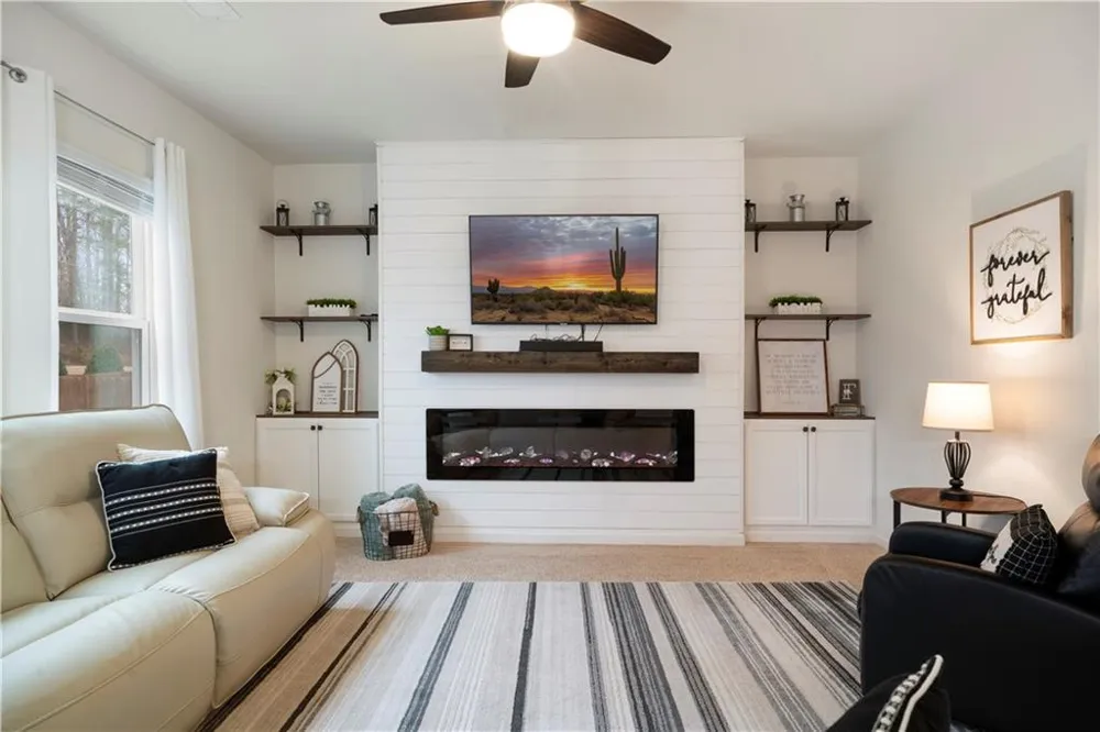 57 Reeves Court Dawsonville, GA 30534