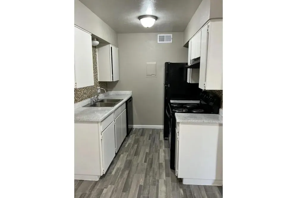 3001 Jane Lane #302 Haltom City, TX 76117