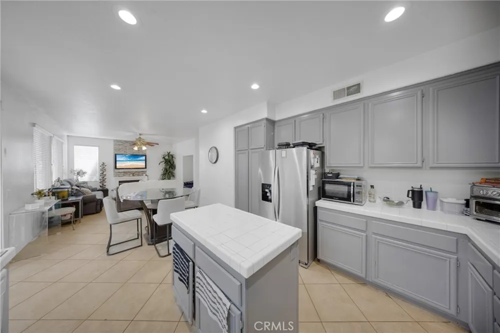 11522 Fallingstar Court Rancho Cucamonga, CA 91701