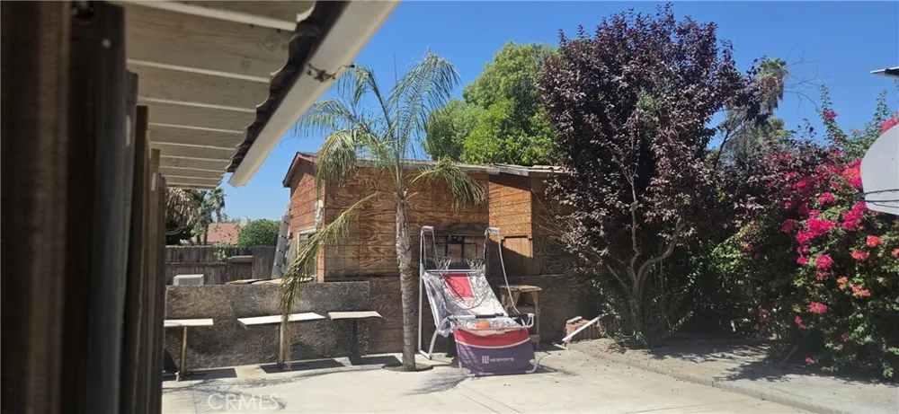 6300 Devon Bakersfield, CA 93309