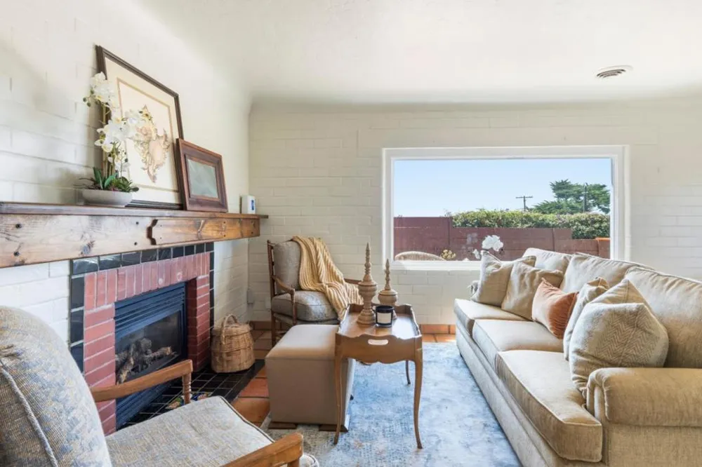 1494 Darwin Street Seaside, CA 93955