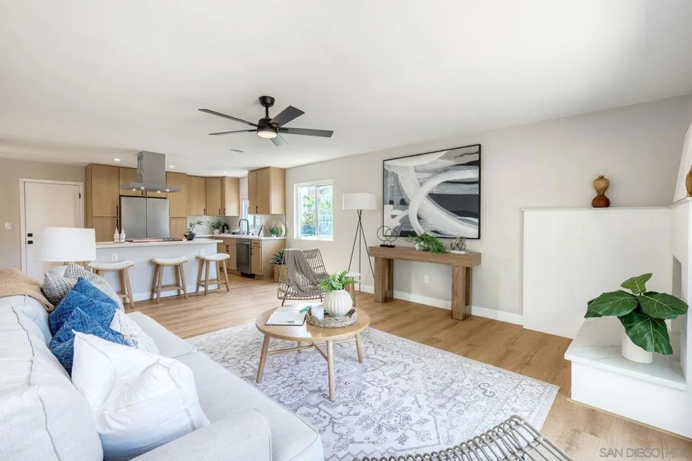 10007 Stanley Ct. Santee, CA 92071