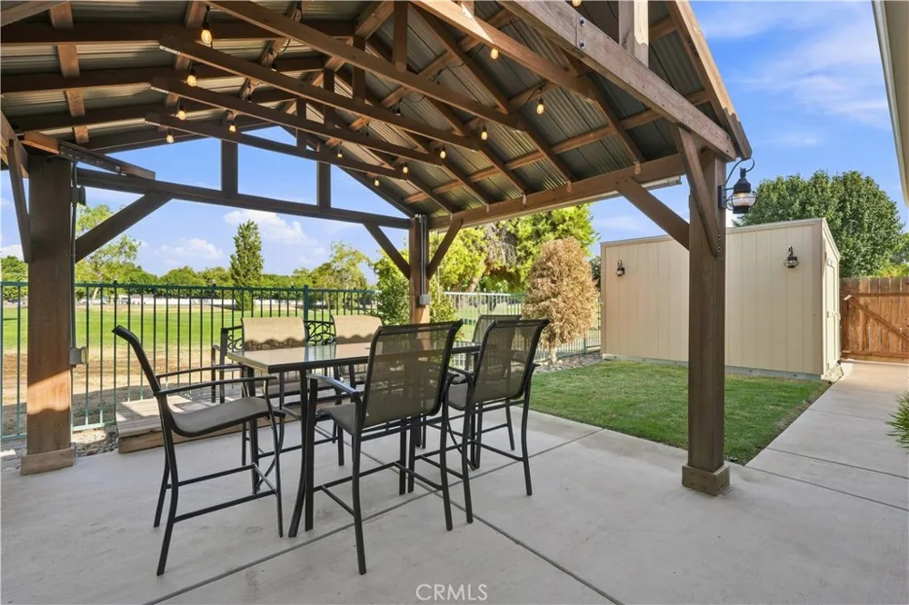 1162 Paradise Loop Lemoore, CA 93245