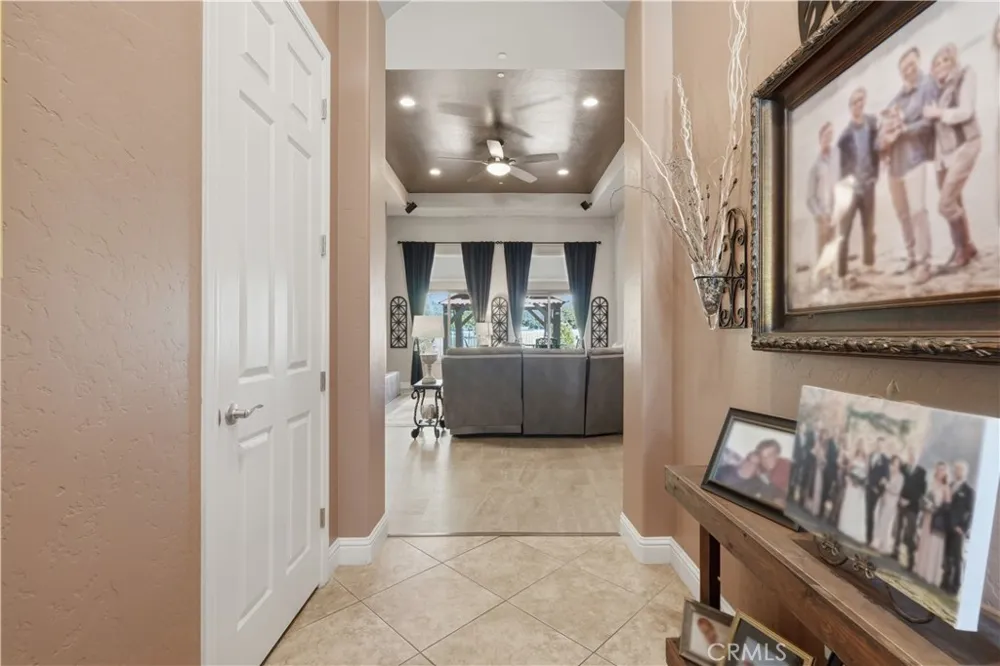 1162 Paradise Loop Lemoore, CA 93245