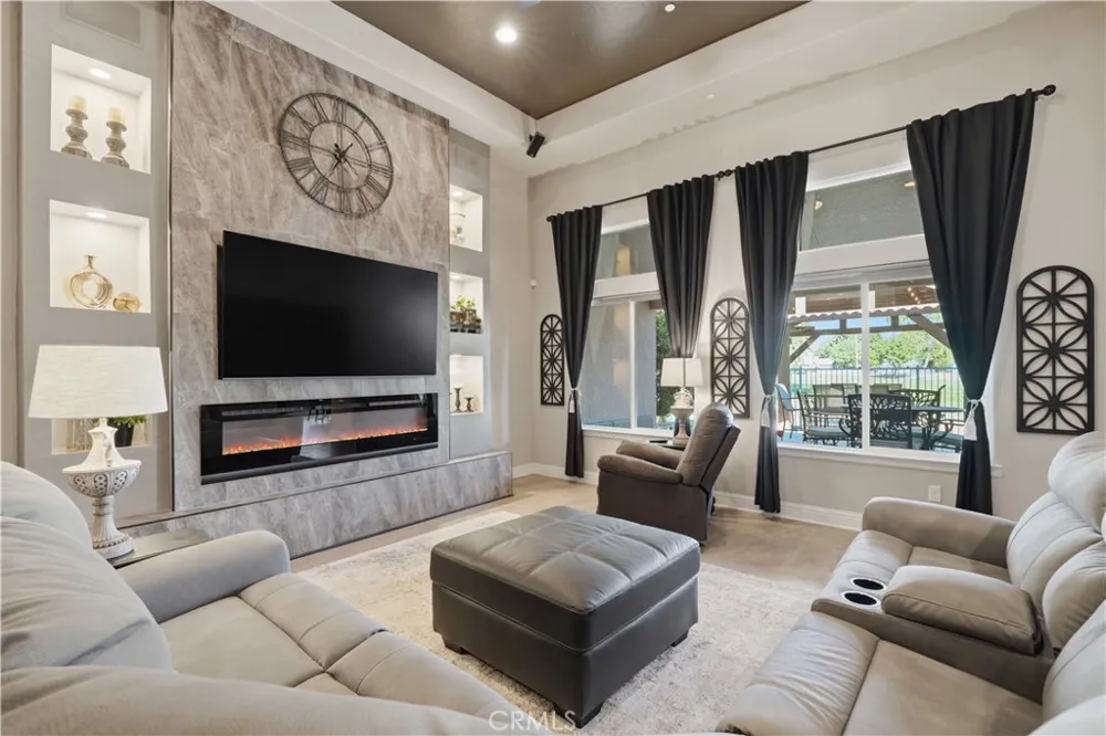 1162 Paradise Loop Lemoore, CA 93245