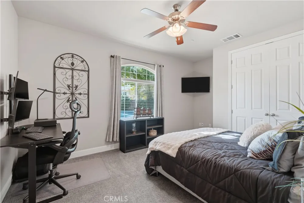 1162 Paradise Loop Lemoore, CA 93245