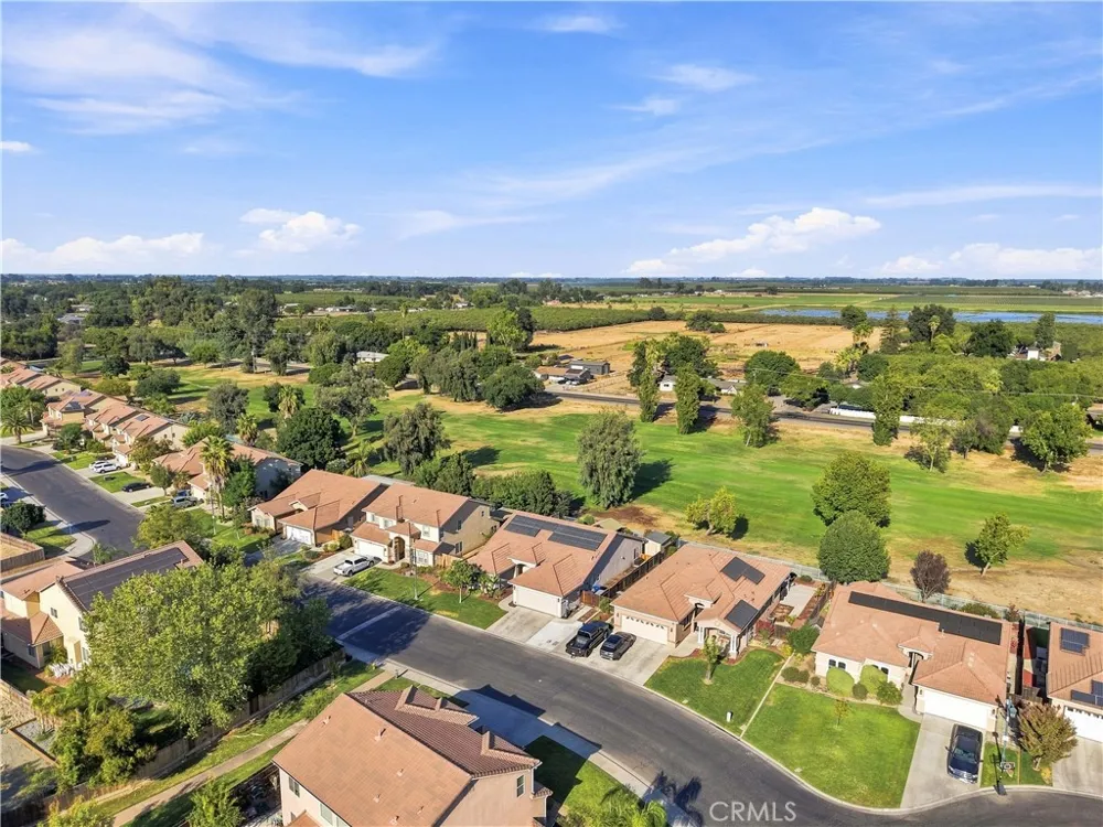 1162 Paradise Loop Lemoore, CA 93245